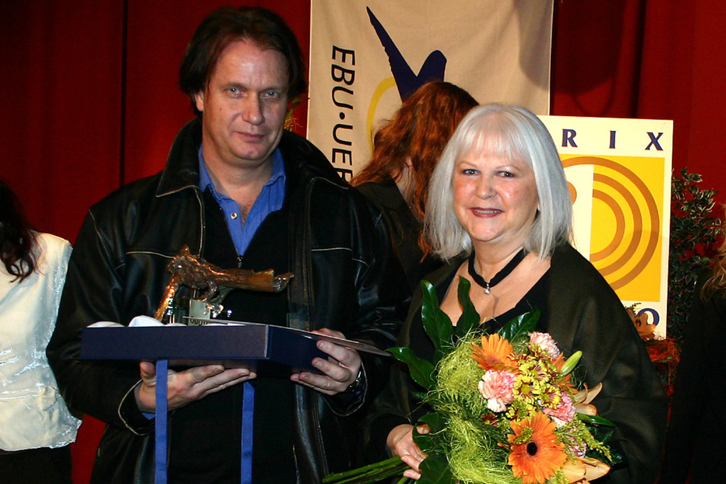 Awarding ceremony- J. Cruseman, E. Stenman Rotstein (Sweden).jpg